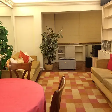 Apartment Lencastre Lisbon